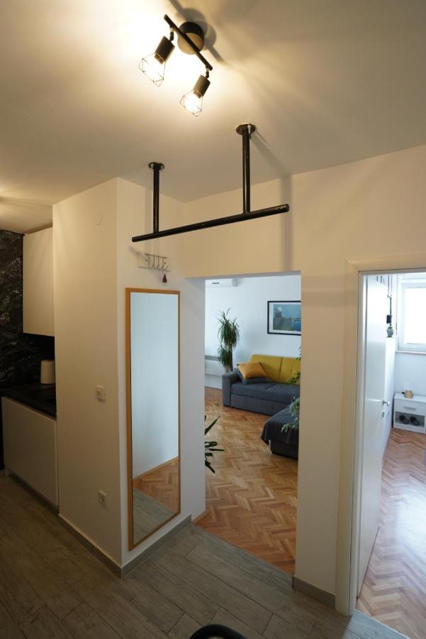 Ema&Nola Home Szybenik Zewnętrze zdjęcie