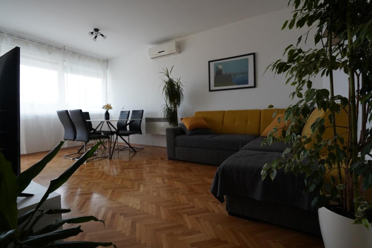 Ema&Nola Home Szybenik Zewnętrze zdjęcie