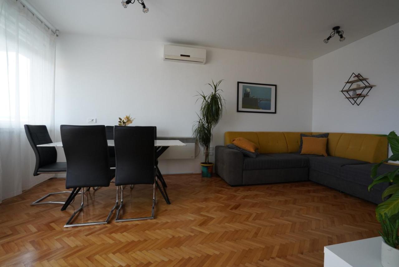 Ema&Nola Home Szybenik Zewnętrze zdjęcie