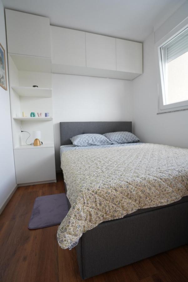Ema&Nola Home Szybenik Zewnętrze zdjęcie